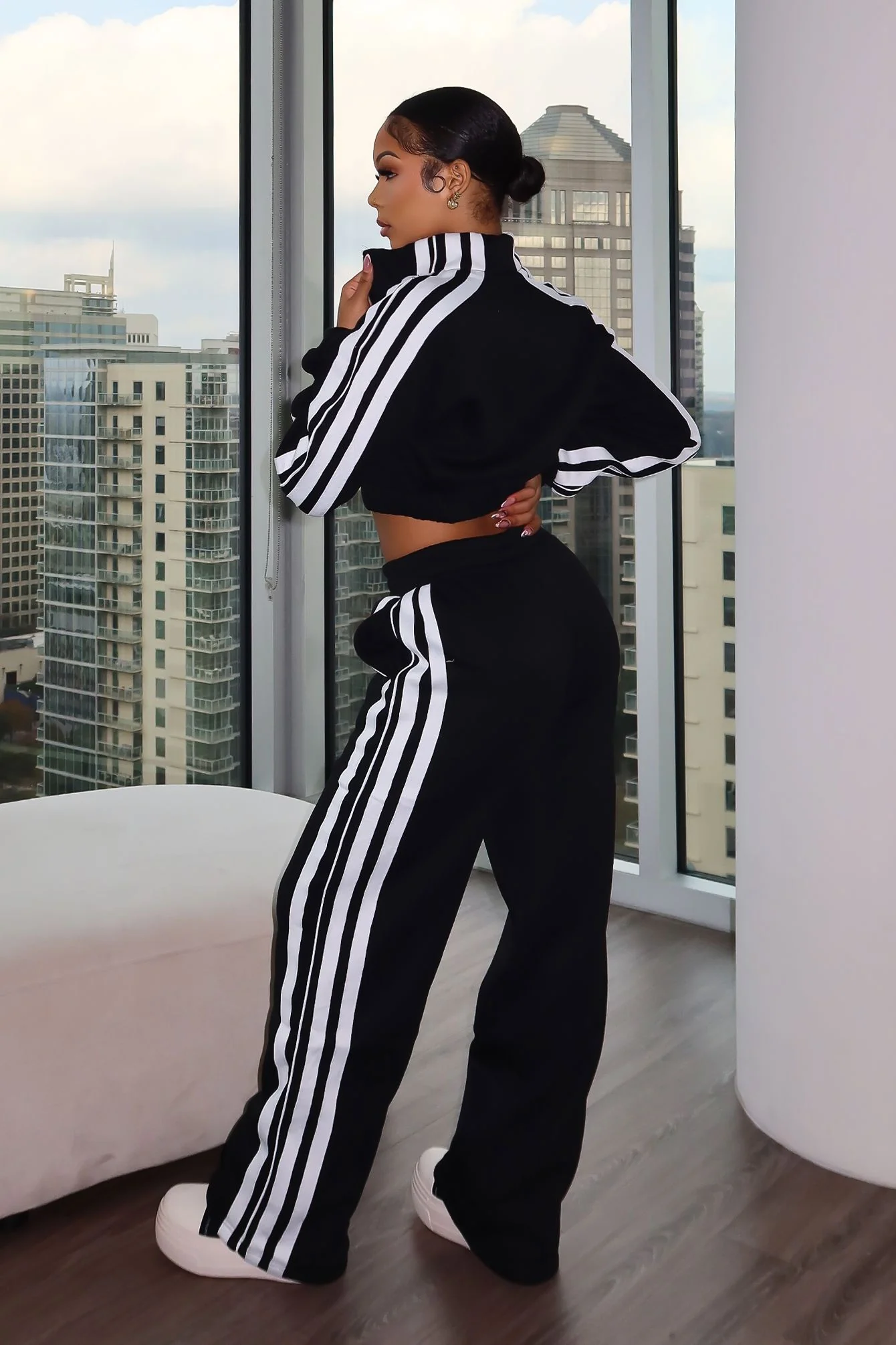 Chill Motion Striped Jacket & Pants SET